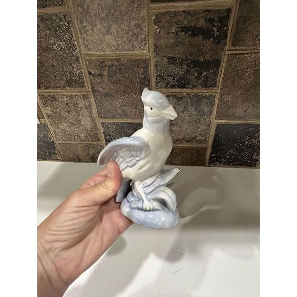 Vintage Artmark Blue Jay Porcelain Ceramic Bird Figurines Set of 2 - Picture 3 of 12